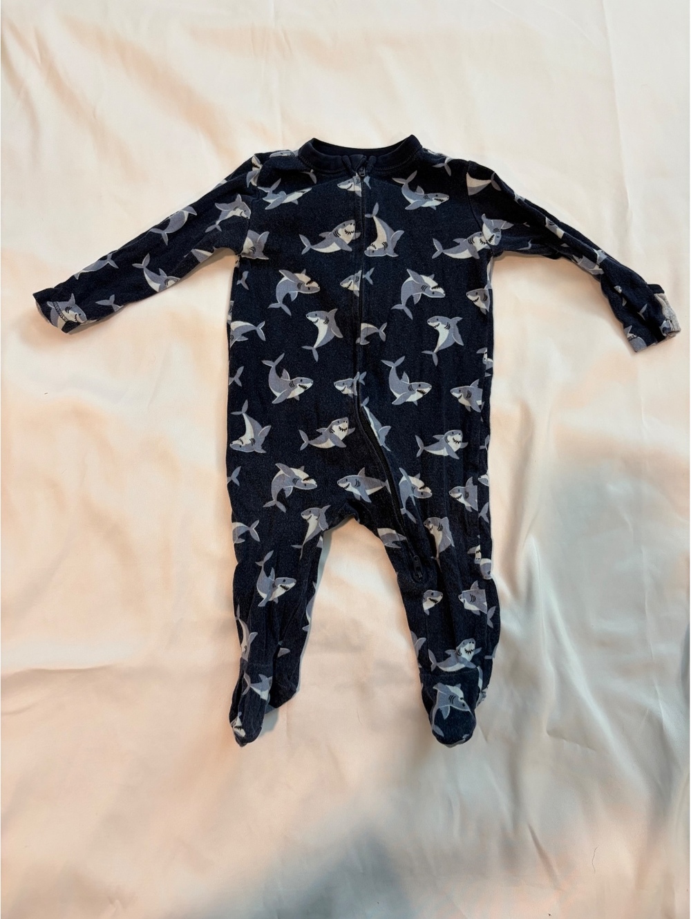 Old Navy Baby Shark Print Footed Pajamas 3-6 Months